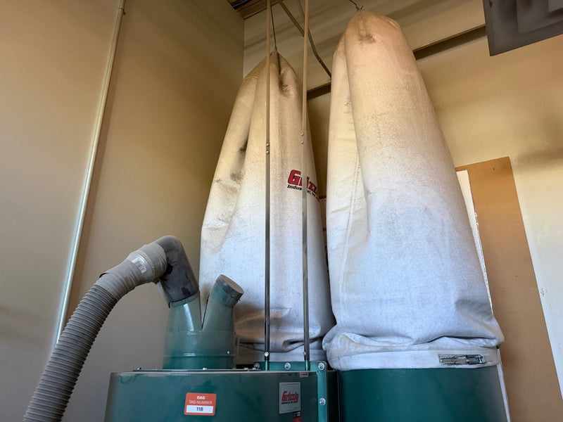 Load image into Gallery viewer, Grizzly Industrial Dust Collector

