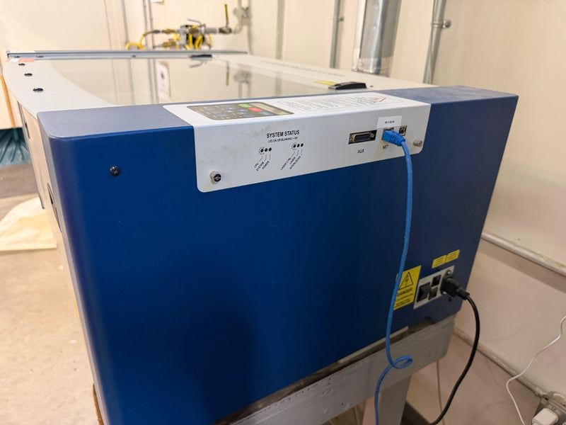 Load image into Gallery viewer, Epilog Zing 10000 Laser System Engraver 40 Watt 24" x 12"
