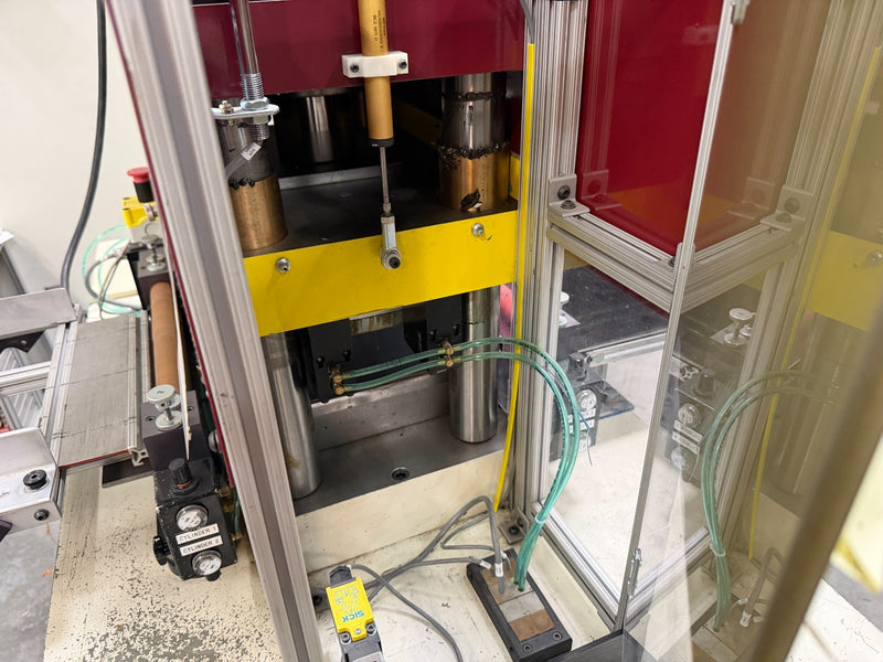 Load image into Gallery viewer, Preco 1212 Hydraulic Die Cutting Press
