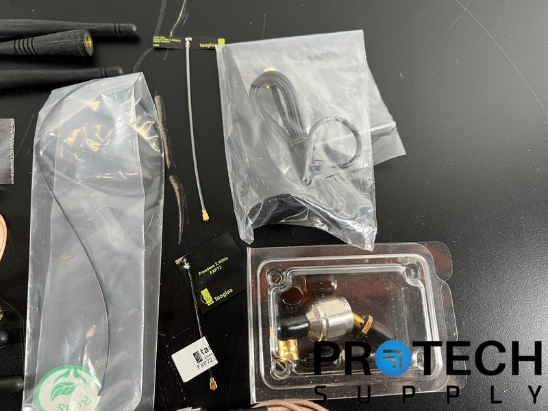 Load image into Gallery viewer, Lot of Misc RF SMA Antennas / Connectors
