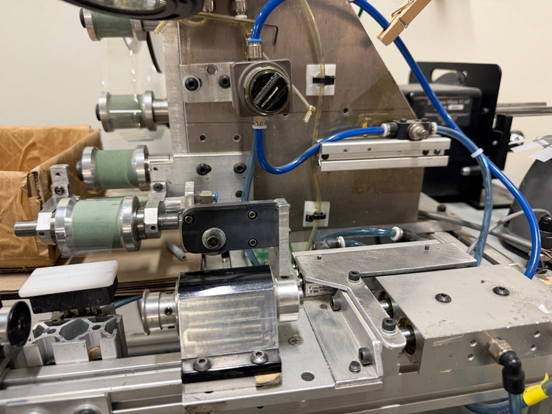 Load image into Gallery viewer, No Fog Winding Machine Leeson C4T34DC1 Motor + KNOKOO RT-3700

