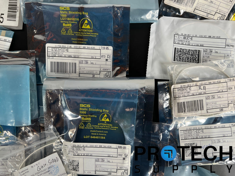 Load image into Gallery viewer, (Lot of Misc) Capacitor / Diode / Transistor / Fuse
