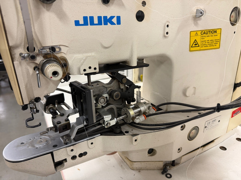 Load image into Gallery viewer, JUKI LK-1910 Sewing Machine + Table Setup
