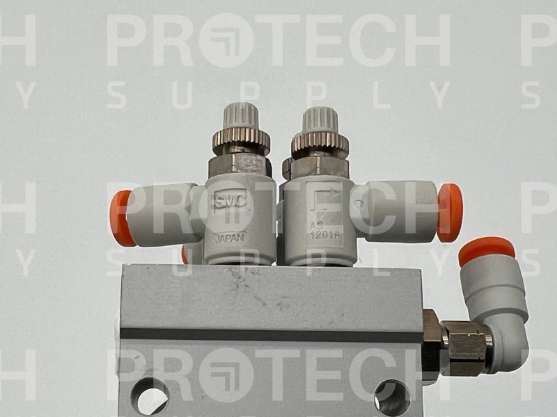 Load image into Gallery viewer, SMC VQD1151-5LO Valve Assembly 24VDC with WARRANTY

