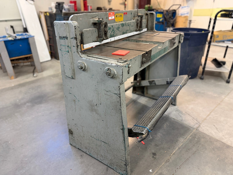 Load image into Gallery viewer, Wysong 1636 Foot Stomp Shear 16 Gauge
