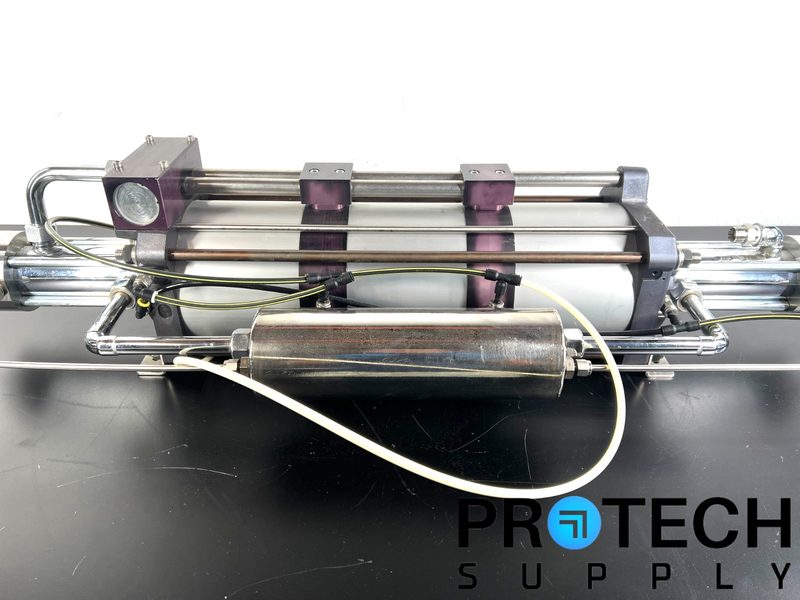 Load image into Gallery viewer, Maximator DLE 30-75-3-NU-N-H2-FEC-ZK-36-15 Air Driven Gas Booster
