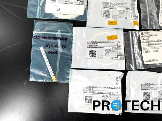 Lot of Misc Passive/Active Parts Capacitor/Resistor/Regulator/Transistor/Chip