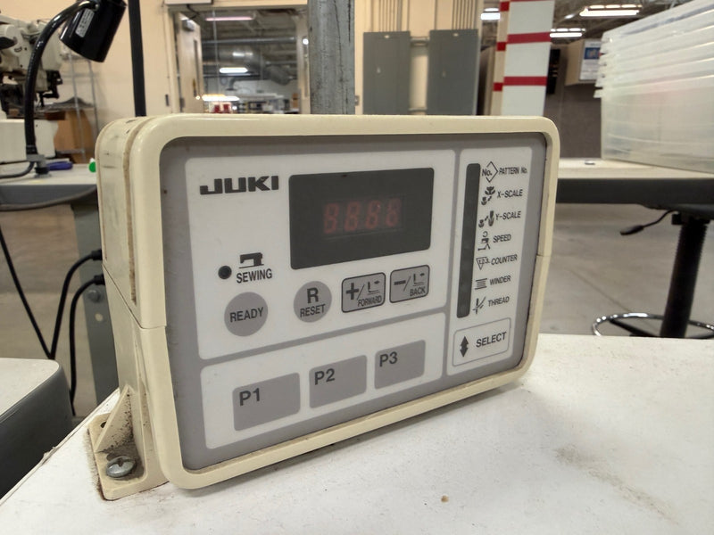 Load image into Gallery viewer, JUKI LK-1910 Sewing Machine + Table Setup
