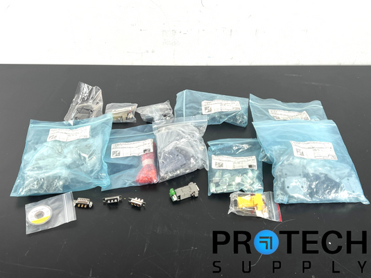 Lot of  Misc Connectors / Plugs