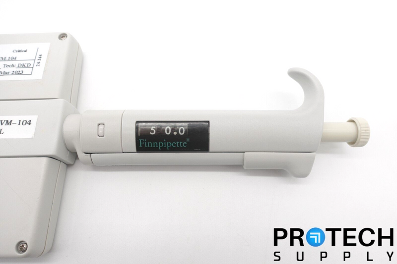 Load image into Gallery viewer, Labsystems Finnpipette 4510 / 5 - 50uL / 12-Channel Pipette with WARRANTY
