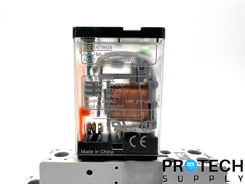 Load image into Gallery viewer, Assy Schneider 70-781D5-1A Relay Socket &amp; Magnecraft 781XAXRM4L-24D w/ WARRANTY

