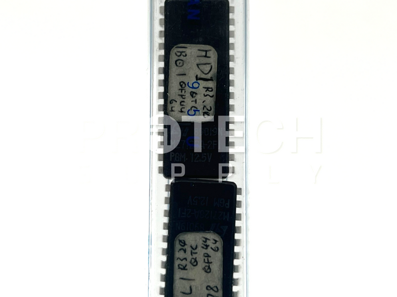 Load image into Gallery viewer, Lot of Misc AMD / National Semiconductor / Intel Memory IC Chips
