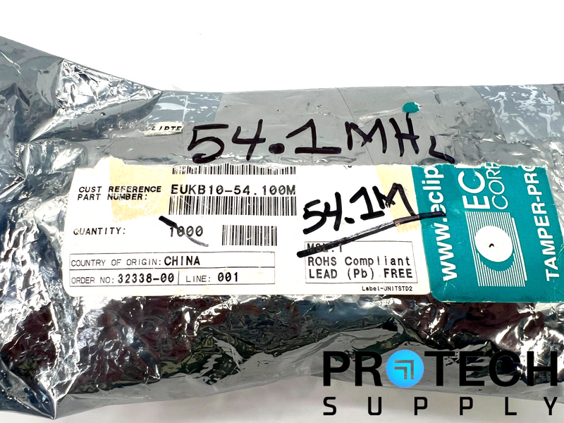 Load image into Gallery viewer, (600/Pk) Ecliptek EUKB10-54.100M Crystal Oscillator 54.100MHz NEW with WARRANTY
