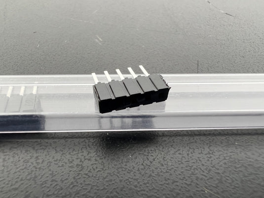 (Lot of Misc) Connector Header