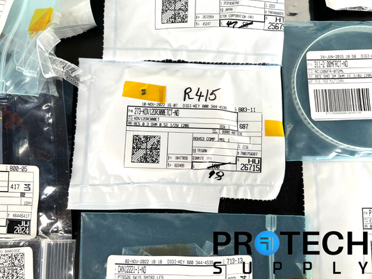 Lot of Misc Passive/Active Parts Capacitor/Resistor/Regulator/Transistor/Chip
