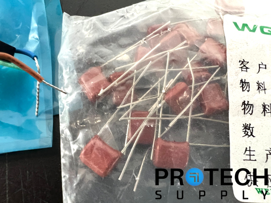 (Lot of Misc.) Ceramic Capacitors / Aluminum Capacitors etc.