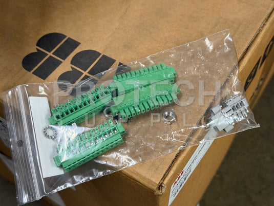 NEW ABB TRIO DC Wiring Box DCWB-2 TRIO  60 + DEHNguard with WARRANTY