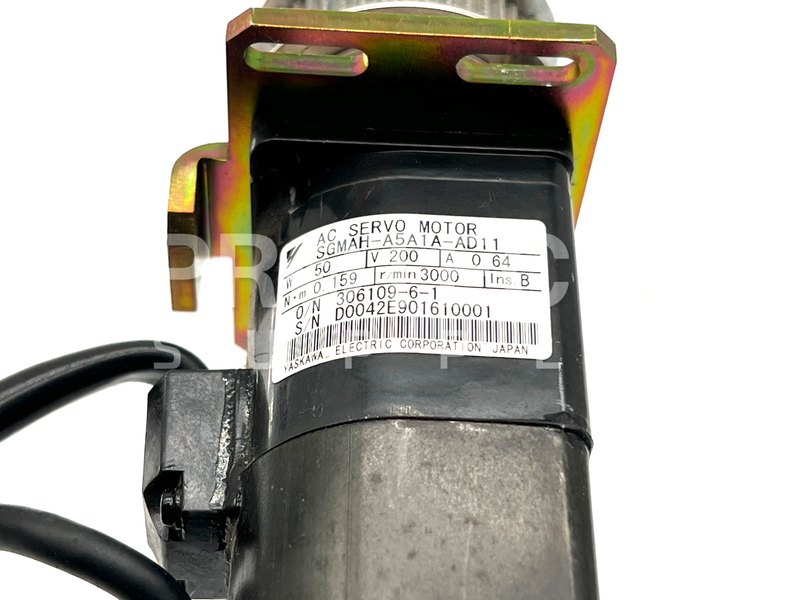 Load image into Gallery viewer, Yaskawa SGMAH-A5A1A-AD11 AC Servo Motor 50W 200V with WARRANTY
