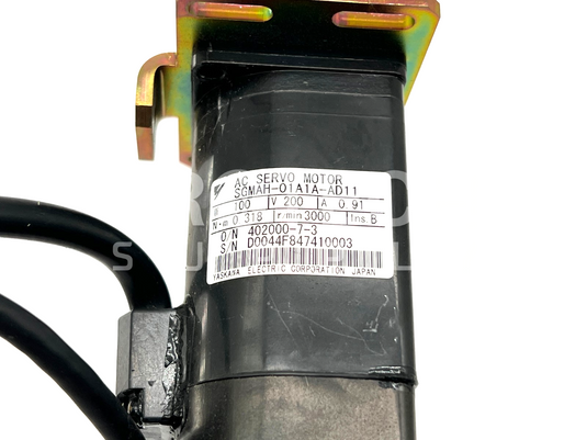 Yaskawa SGMAH-01A1A-AD11 AC Servo Motor 100W 200V with WARRANTY