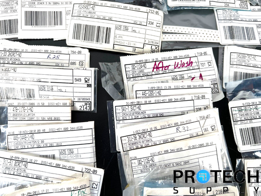 Lot of Miscellaneous Capacitor/Resistor/Regulator/Transistor/Resistor/Inverter