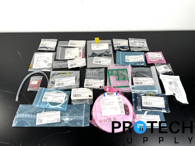 Lot of Miscellaneous Capacitor/Resistor/Regulator/Transistor/Chip