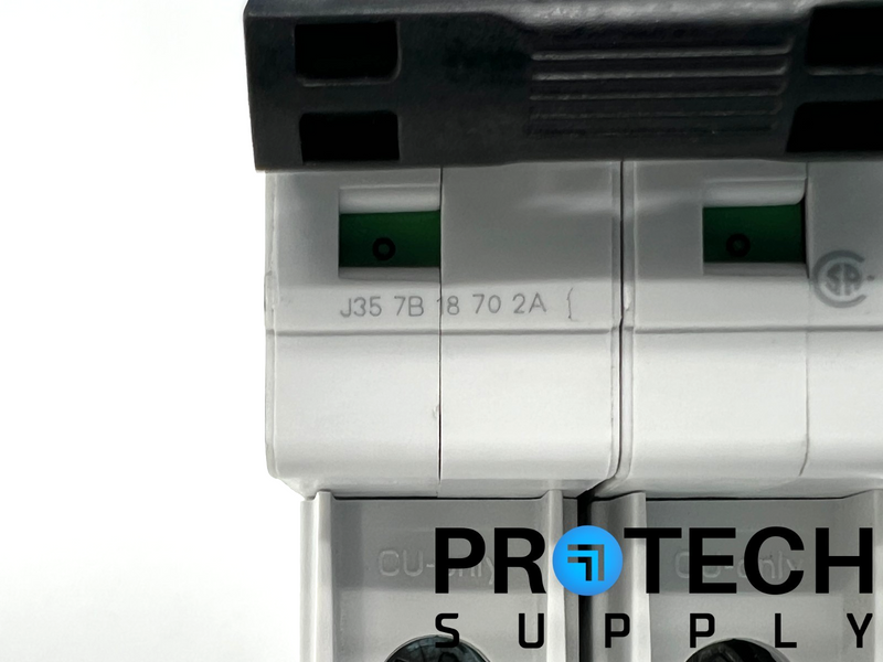 Load image into Gallery viewer, ABB UL489 Circuit Breaker 2CDS272337R0304 with WARRANTY
