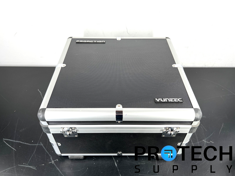 Load image into Gallery viewer, Yuneec Proaction SteadyGrip + LK58 Transmitter
