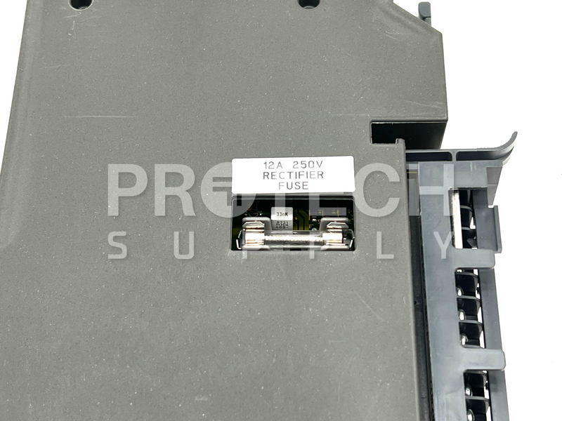 Load image into Gallery viewer, Allen-Bradley 1771-OAD/C AC Output Module 96234271 C01 with WARRANTY
