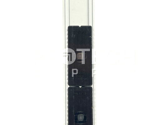 Lot of Misc AMD / National Semiconductor / Intel Memory IC Chips