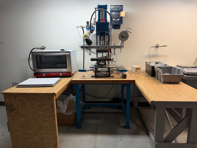 Load image into Gallery viewer, CASSCO HPS-1000 Hot Stamping Machine + Avantco Convection Oven
