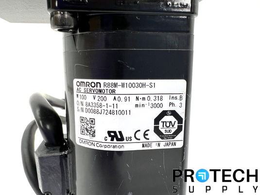 Omron R88M-W10030H-S1 AC Servomotor with WARRANTY