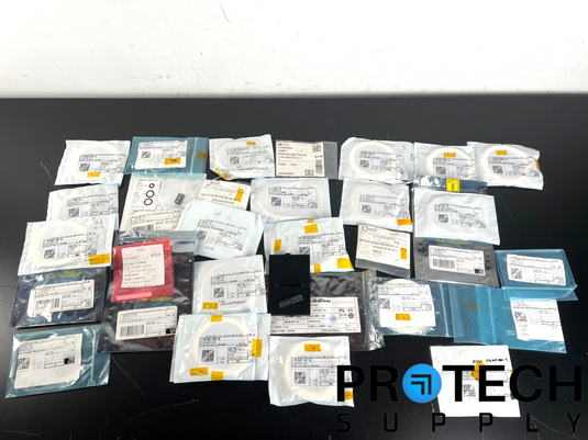 Lot of Miscellaneous Capacitor/Resistor/Regulator/Transistor/Chip
