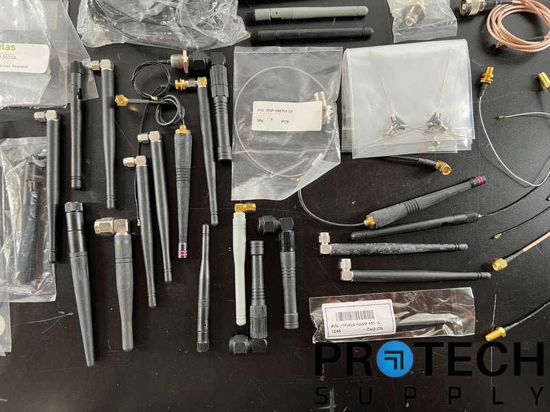Load image into Gallery viewer, Lot of Misc RF SMA Antennas / Connectors

