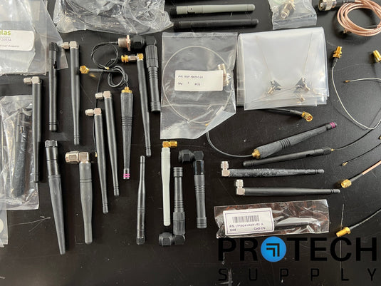 Lot of Misc RF SMA Antennas / Connectors