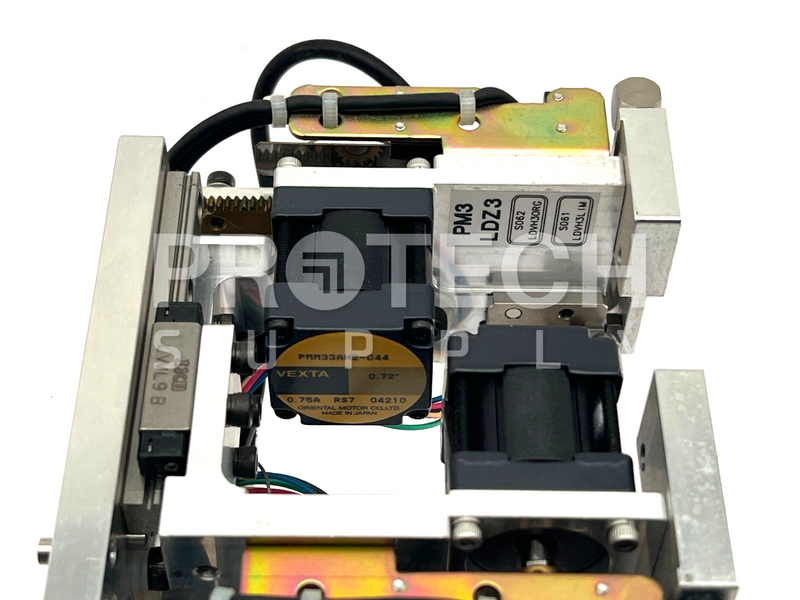 Load image into Gallery viewer, Lot of  Vexta PMM33AH2-C44 Stepper Motor Clamp Assembly

