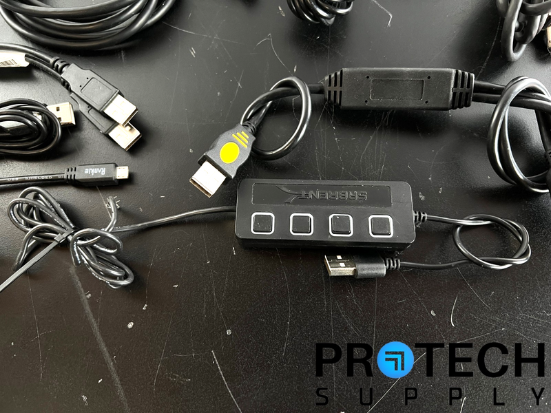 Load image into Gallery viewer, Lot of Misc)USB Cables
