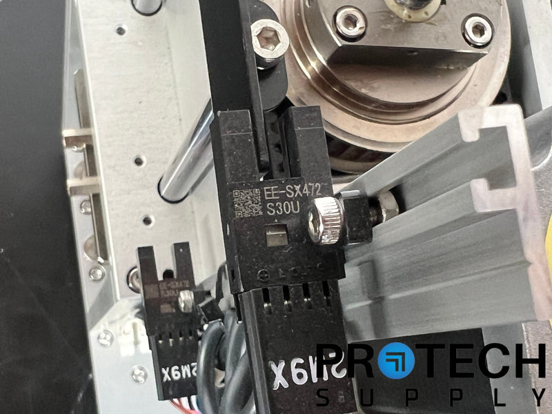 Load image into Gallery viewer, 96-Channel Pipetting Head Robotic Assembly from M96 Extraction System

