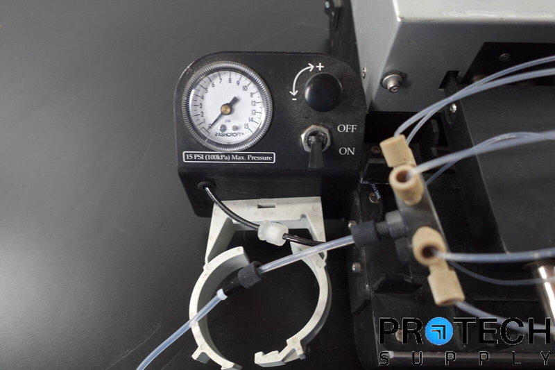 Load image into Gallery viewer, BioTek Nano Quot Flexible Nanoliter Dispender For PARTS / REPAIR
