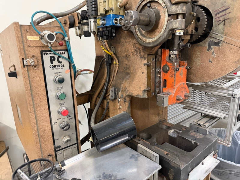 Load image into Gallery viewer, Rousselle 2E Mechanical Press 15 Ton
