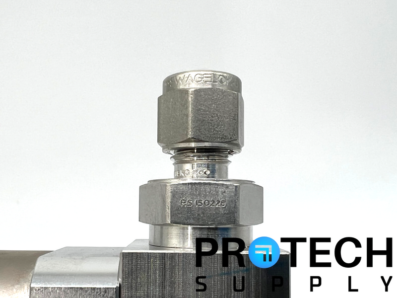 Load image into Gallery viewer, Bronkhorst SAT-206F Mass Flow Meter / Controller + Swagelok Tubing with WARRANTY
