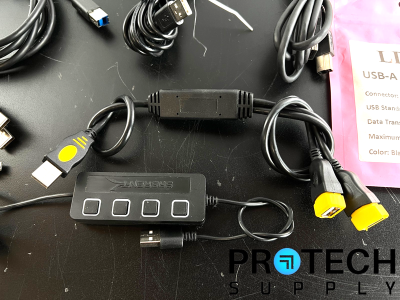 Load image into Gallery viewer, Lot of Misc)USB Cables
