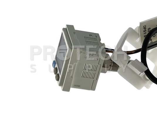 Panasonic / SUNX DP-102-N Digital Pressure Sensor Switch MPa GUARANTEED