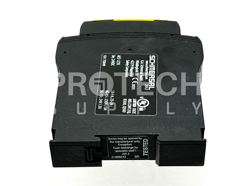 Load image into Gallery viewer, Schmersal 101170049 Safety Controller GUARANTEED
