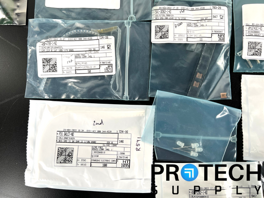 Lot of Misc Passive/Active Parts Capacitor/Resistor/Regulator/Transistor/Chip