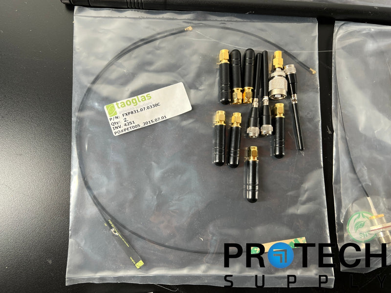 Load image into Gallery viewer, Lot of Misc RF SMA Antennas / Connectors
