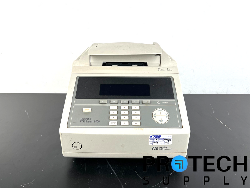 Load image into Gallery viewer, Applied Biosystems N8050200 Thermal Cycler (Powers on) FOR PARTS / REPAIR
