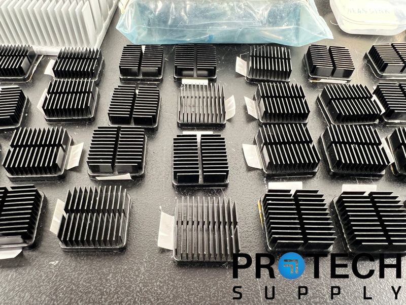 Load image into Gallery viewer, Lot of Miscellaneous Heatsinks
