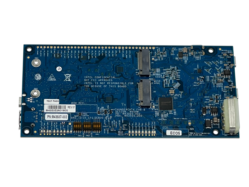 Load image into Gallery viewer, Intel Thundercat3 Test Board + x2 Western Digital SN730 256GB SSD Assy
