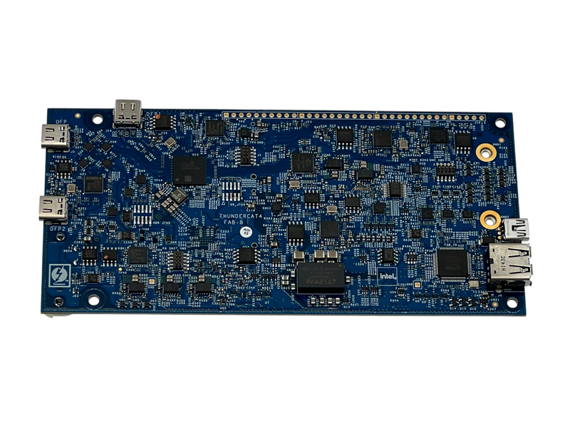 Load image into Gallery viewer, Intel Thundercat3 Test Board + x2 Western Digital SN730 256GB SSD Assy
