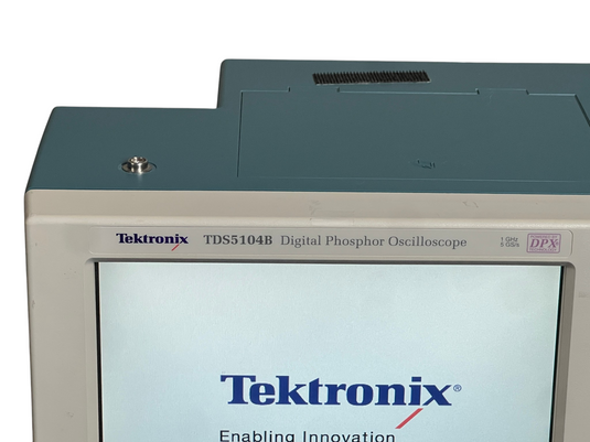 Tektronix TDS5104B Digital Phosphor Oscilloscope